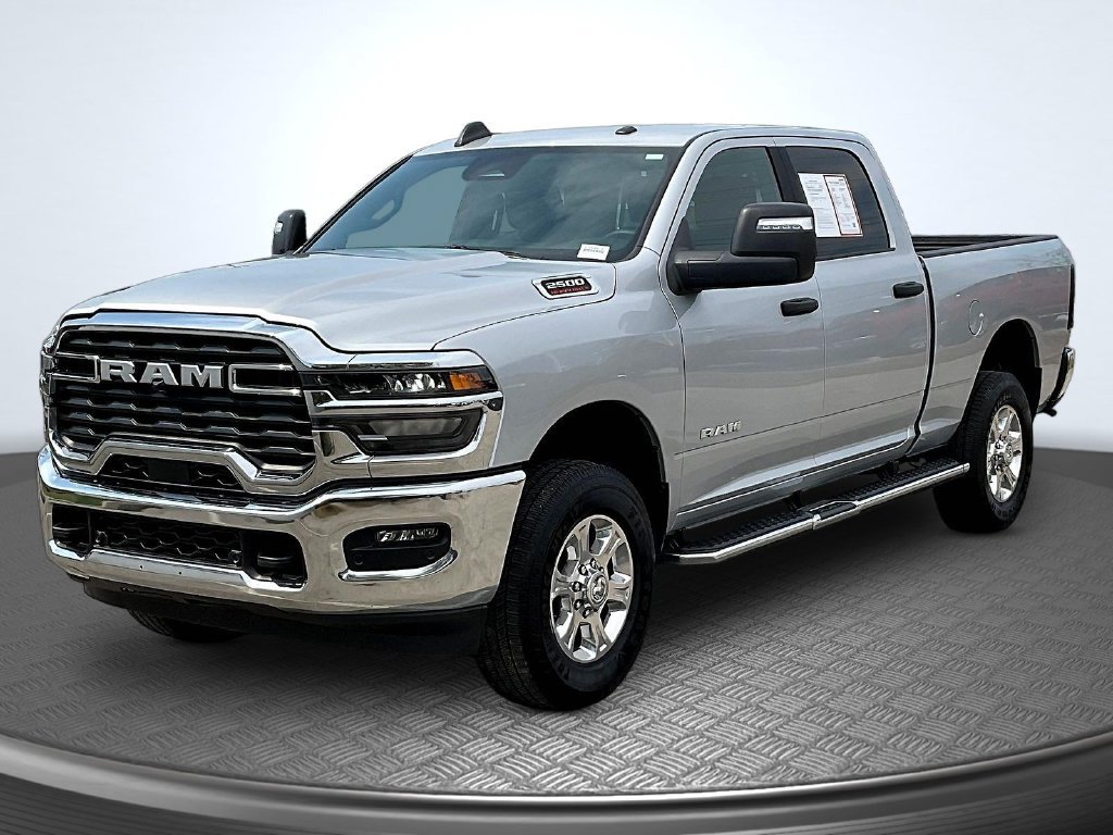 Used 2026 RAM 2500 Big Horn AWD/4WD image 3