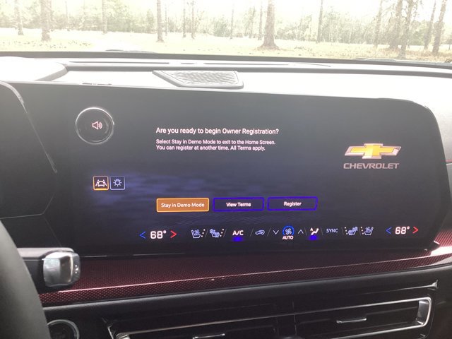 New 2026 Chevrolet Traverse RS w/ LPO, Floor Liner Package FWD image 25