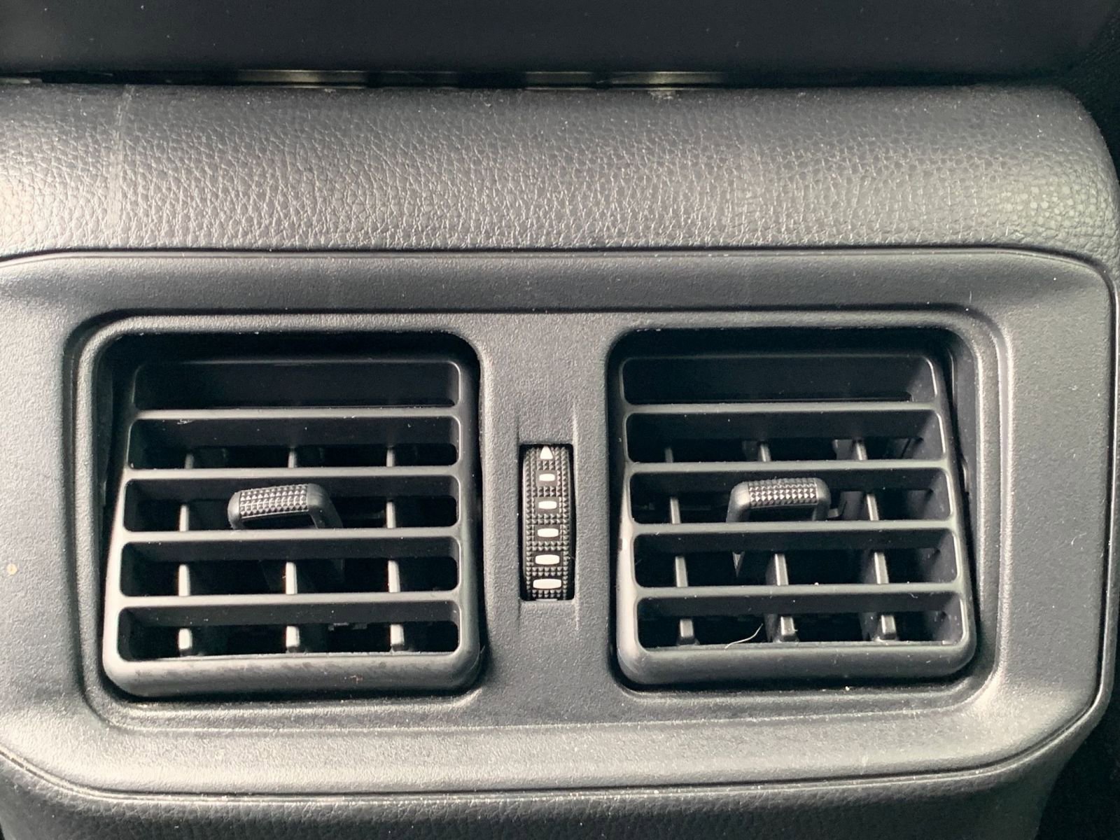 Used 2025 Toyota RAV4 LE image 23