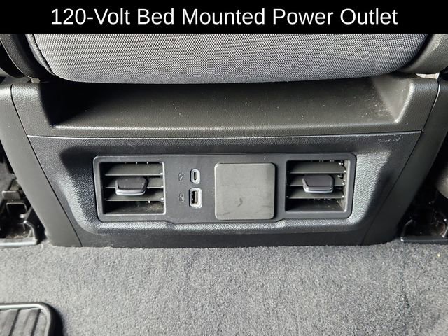 Used 2024 Chevrolet Silverado 2500 Custom w/ Custom Value Package image 27