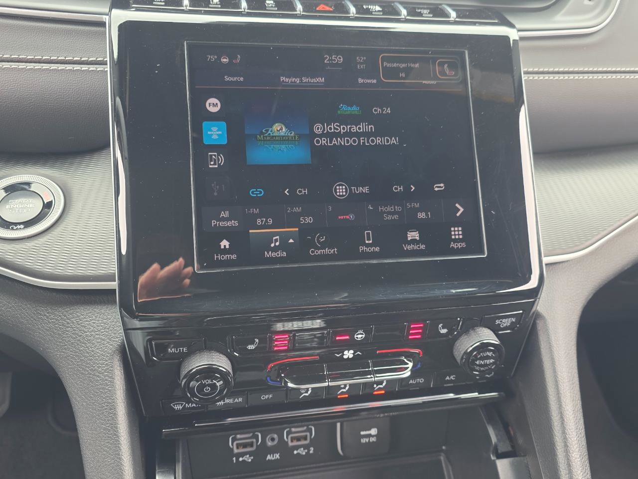 Used 2024 Jeep Grand Cherokee L Altitude image 4