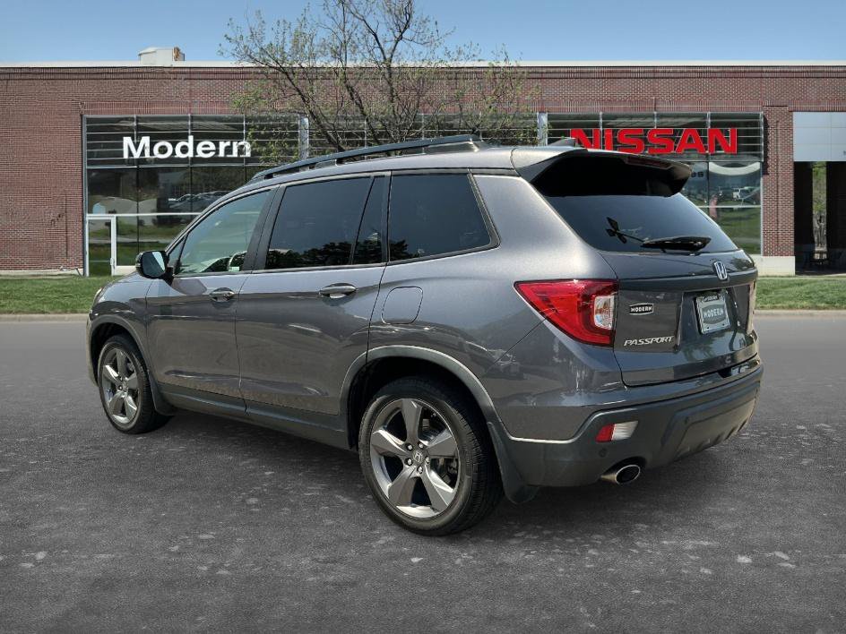 Used 2021 Honda Passport Touring image 2