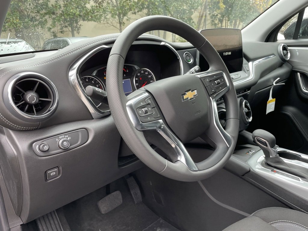 New 2026 Chevrolet Blazer LT w/ Convenience Package image 10