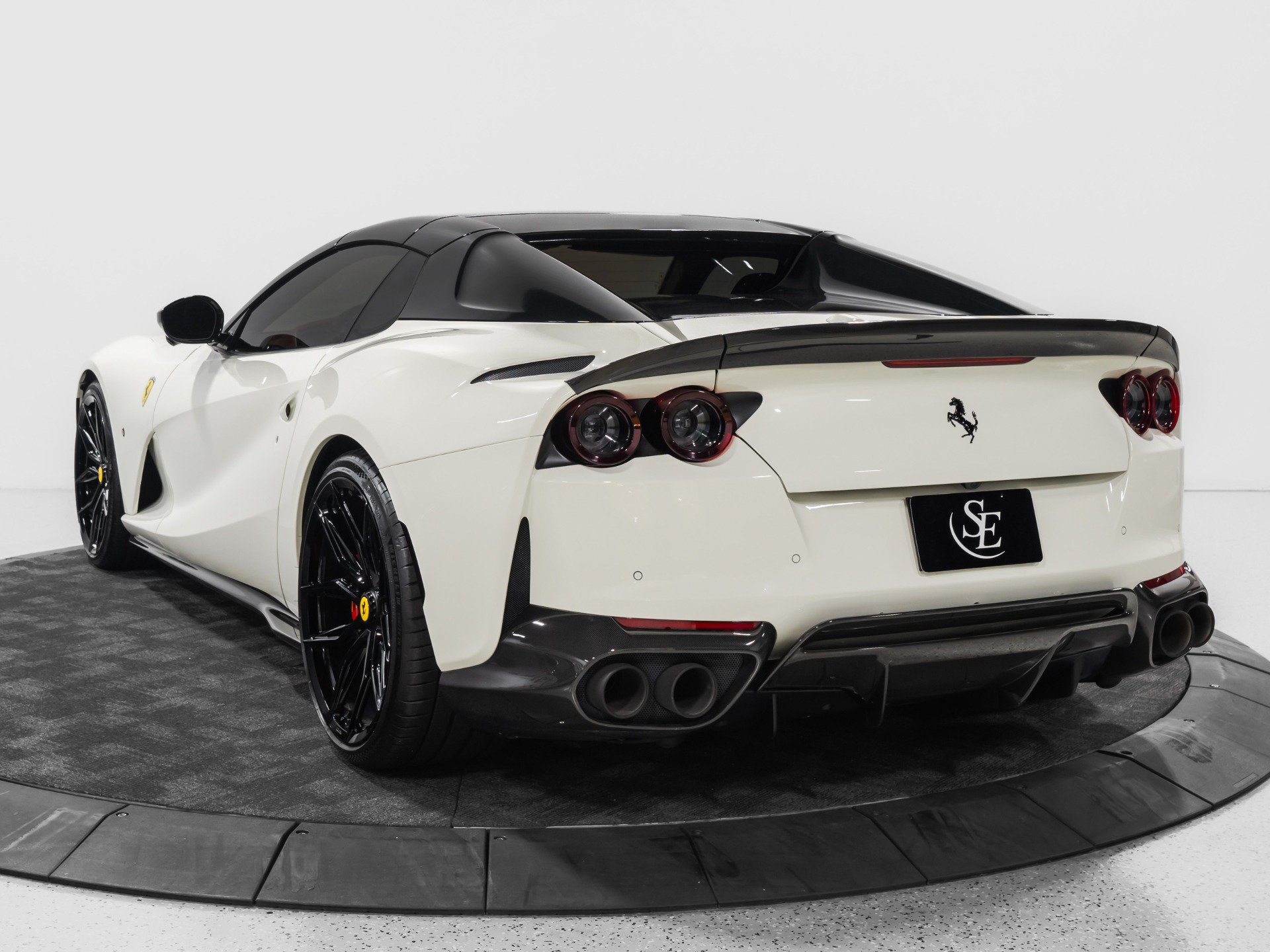 Used 2023 Ferrari 812 GTS RWD image 20