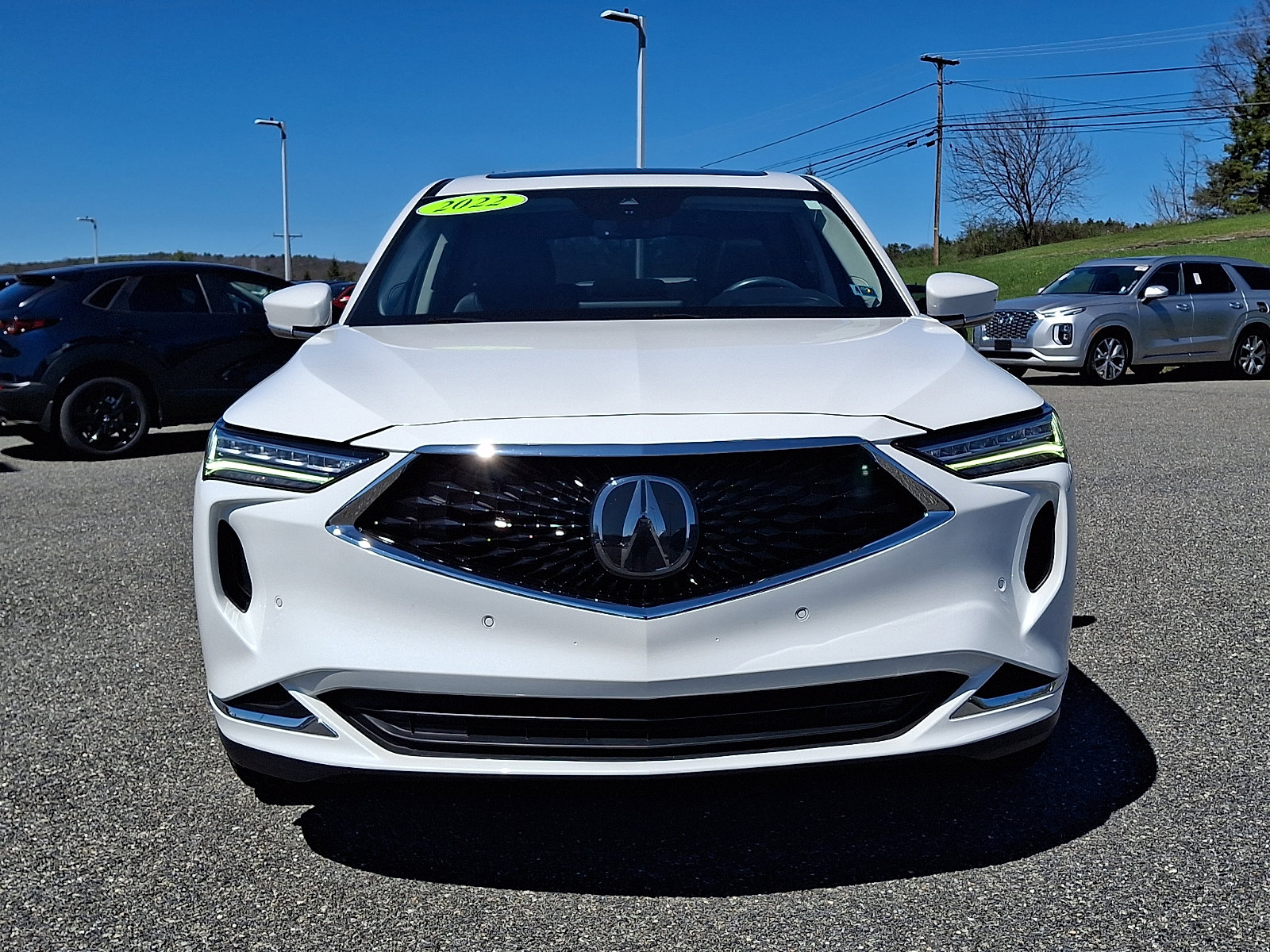 Used 2022 Acura MDX SH-AWD w/ Technology Package image 2