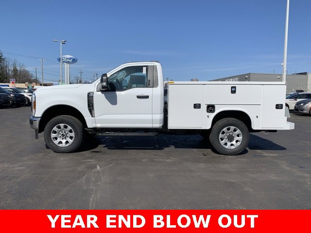 New 2024 Ford F350 XLT w/ FX4 Off-Road Package image 3
