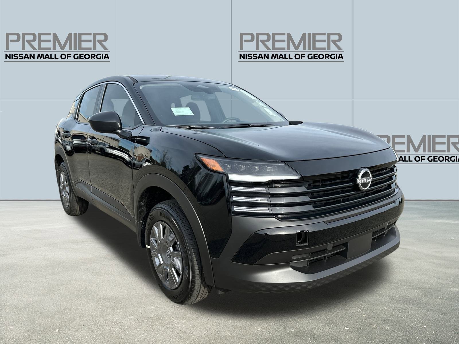 New 2026 Nissan Kicks S image 3