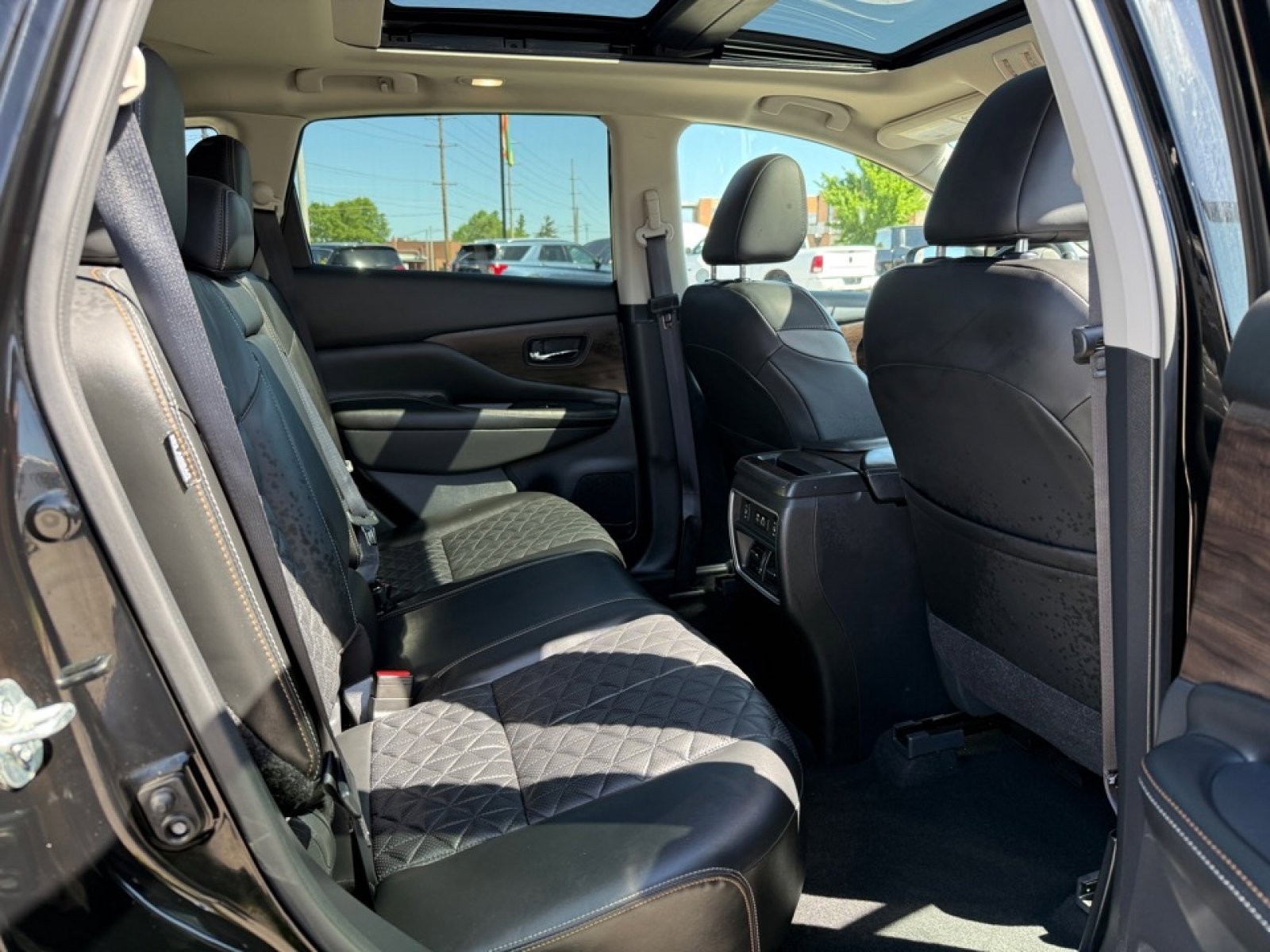 Used 2023 Nissan Murano Platinum image 15