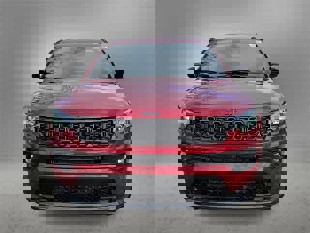 New 2026 Jeep Compass Latitude image 3