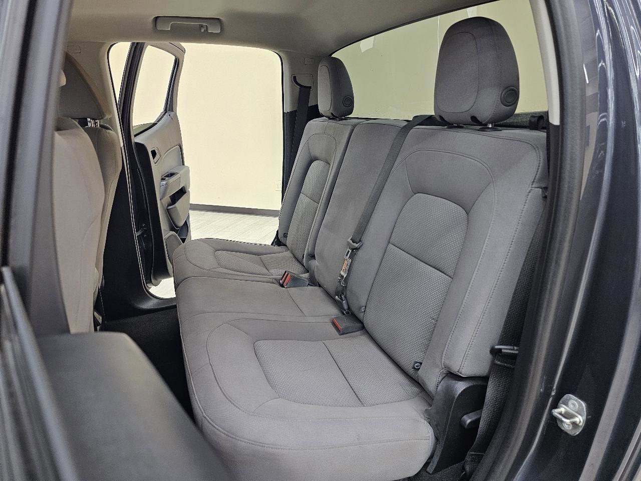 Used 2017 Chevrolet Colorado W/T w/ WT Convenience Package image 22