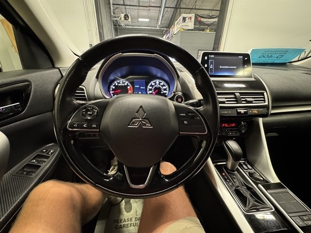 Used 2020 Mitsubishi Eclipse Cross SE FWD image 18