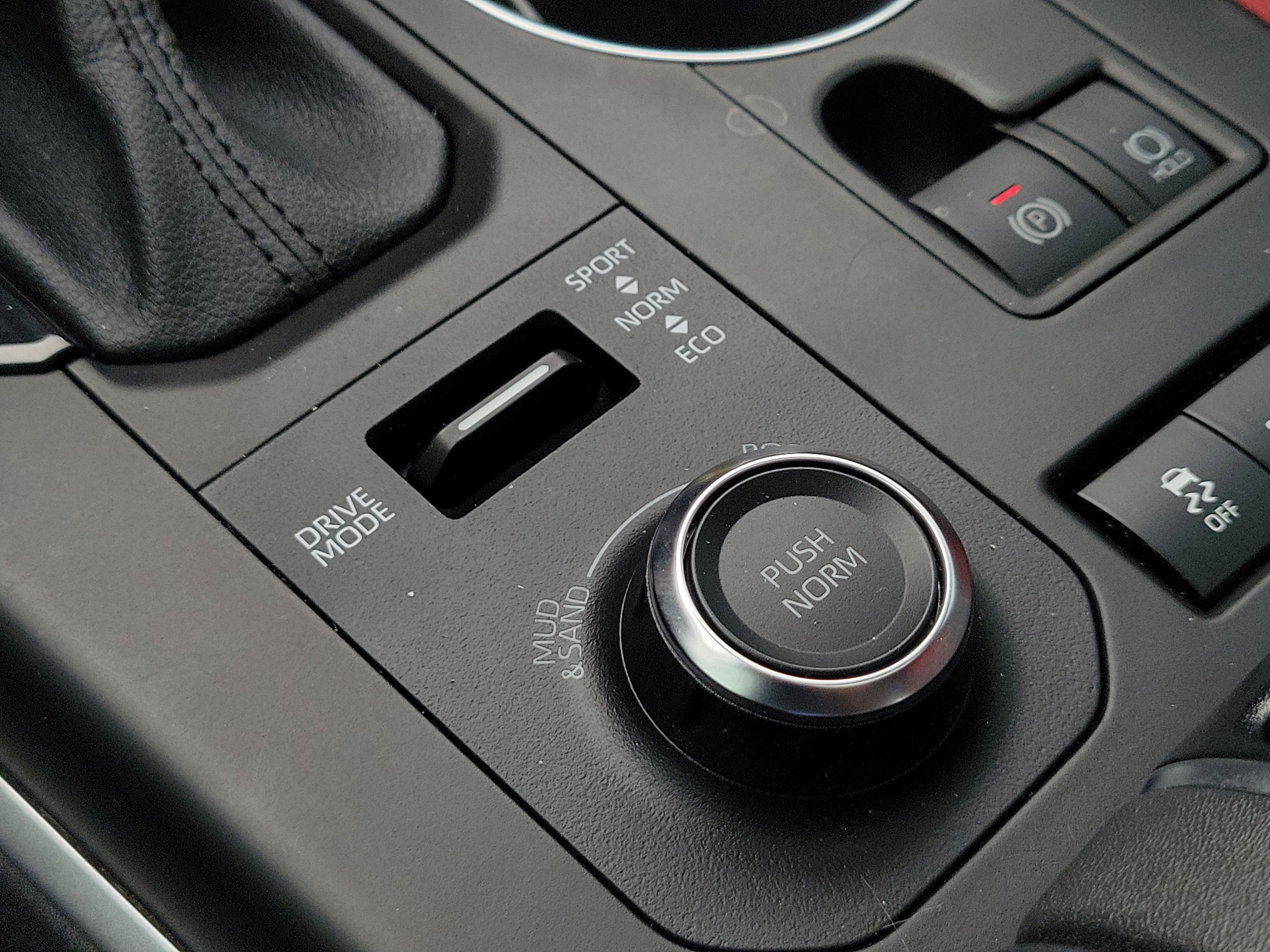 Used 2022 Toyota Highlander XSE image 35