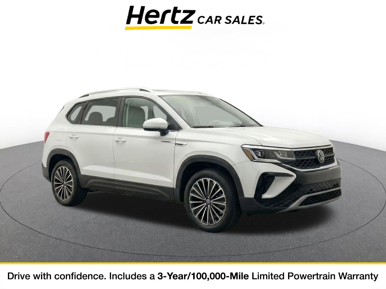 Used 2026 Volkswagen Taos SE FWD image 1