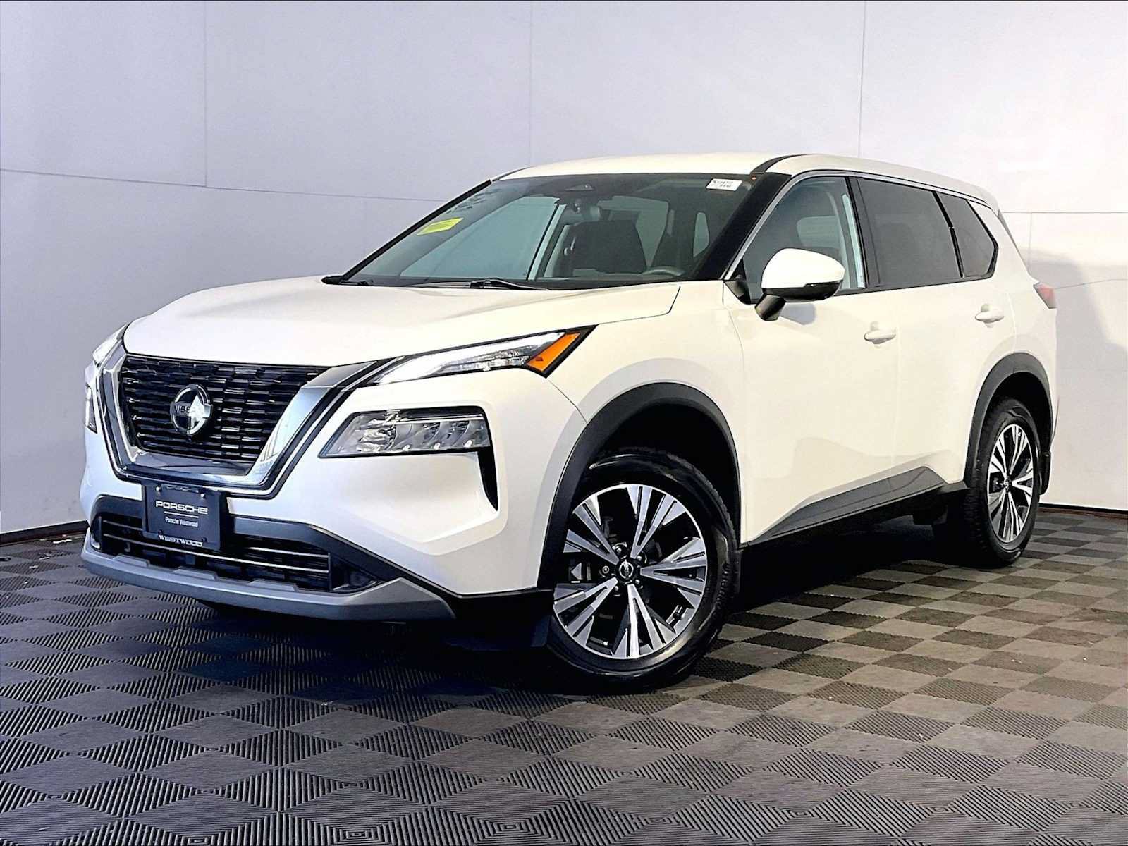 Used 2021 Nissan Rogue SV
