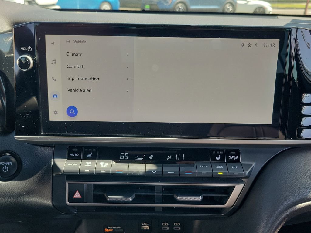 Used 2025 Toyota Camry XSE image 27