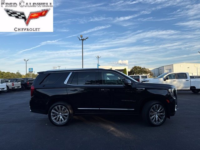 Certified 2021 GMC Yukon Denali w/ Denali Premium Package AWD/4WD image 2
