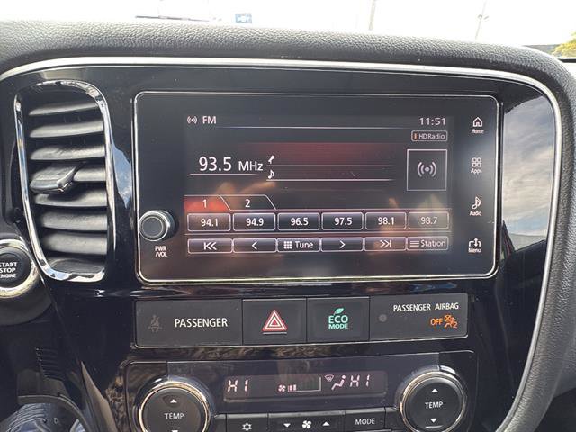 Used 2018 Mitsubishi Outlander SE image 20