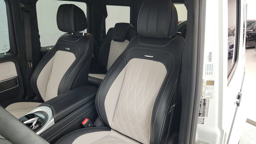 Used 2024 Mercedes-Benz G 63 AMG 4MATIC image 32
