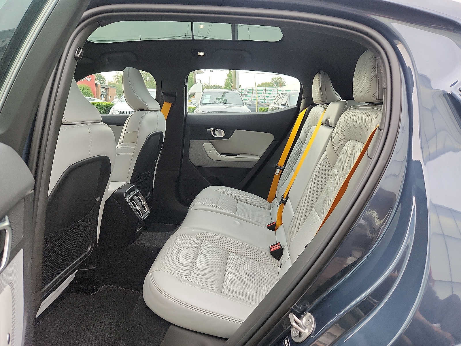 Used 2023 Polestar Polestar 2 w/ Pilot Pack AWD/4WD image 16