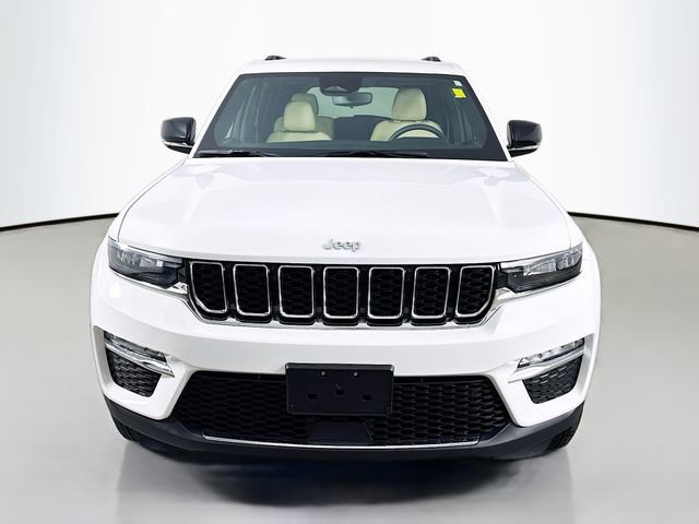 Used 2024 Jeep Grand Cherokee Limited image 2