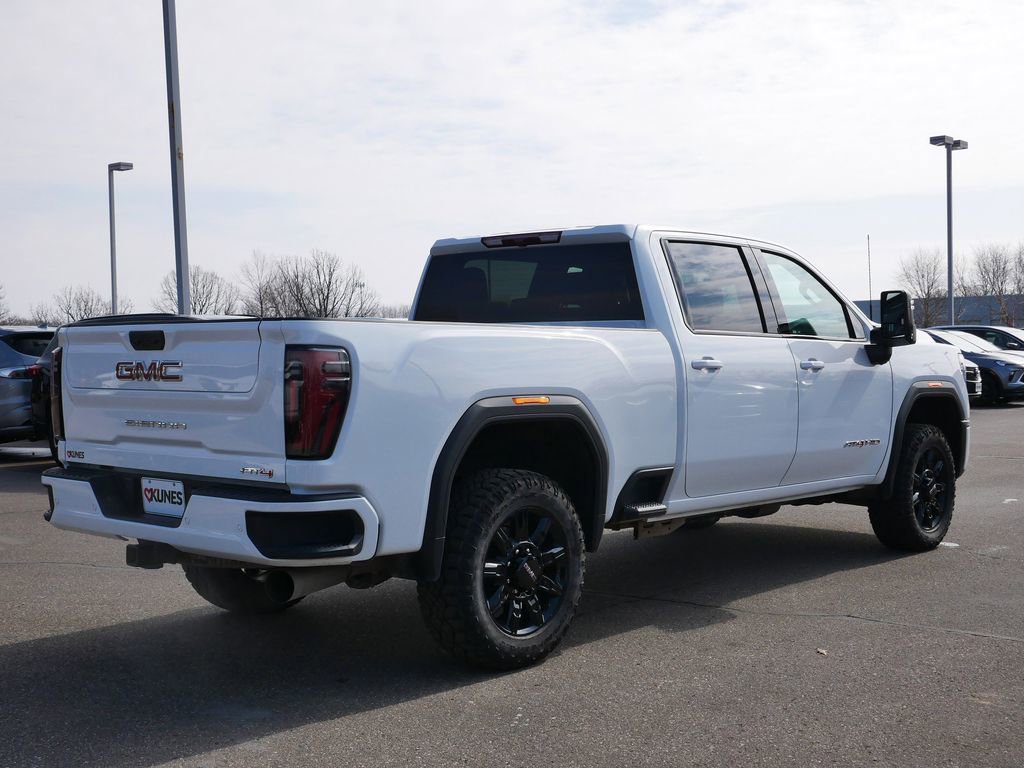 Used 2025 GMC Sierra 2500 AT4 AWD/4WD image 10