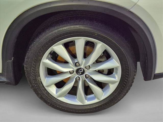 Used 2019 INFINITI QX50 Essential w/ Premium Heat Package FWD image 21