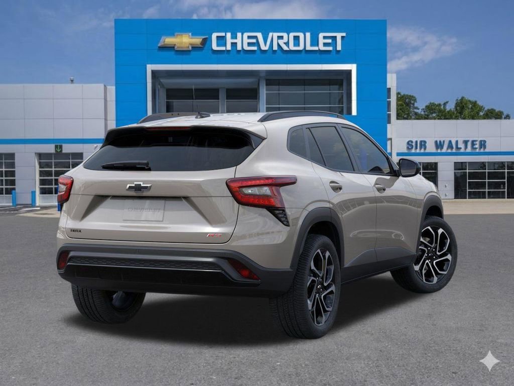 New 2026 Chevrolet Trax RS w/ Sunroof Package FWD image 5