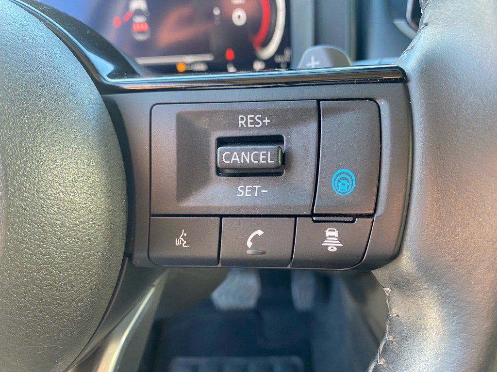 Used 2023 Nissan Rogue Platinum w/ Platinum Premium Package image 30