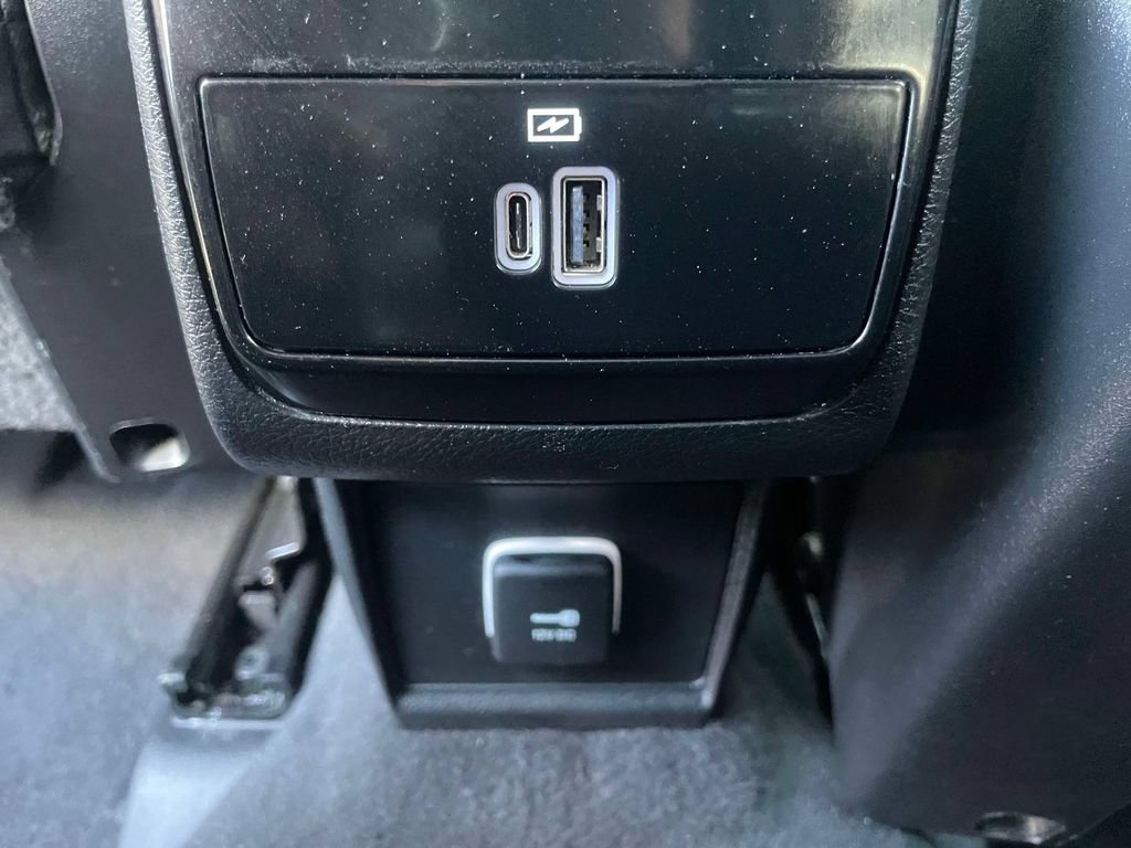 Used 2023 Jeep Compass Latitude w/ Convenience Group AWD/4WD image 10