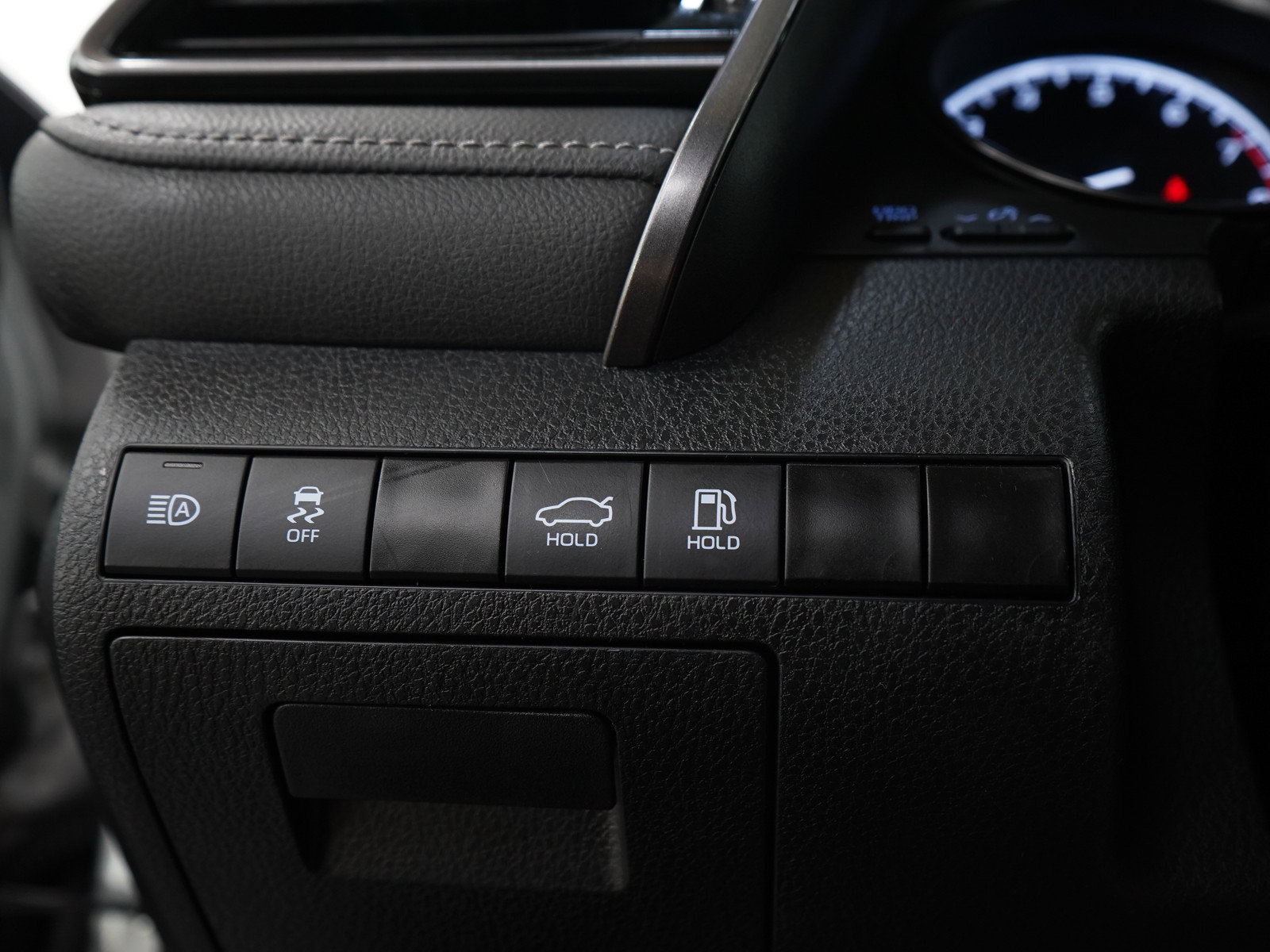 Used 2024 Toyota Camry SE FWD image 24