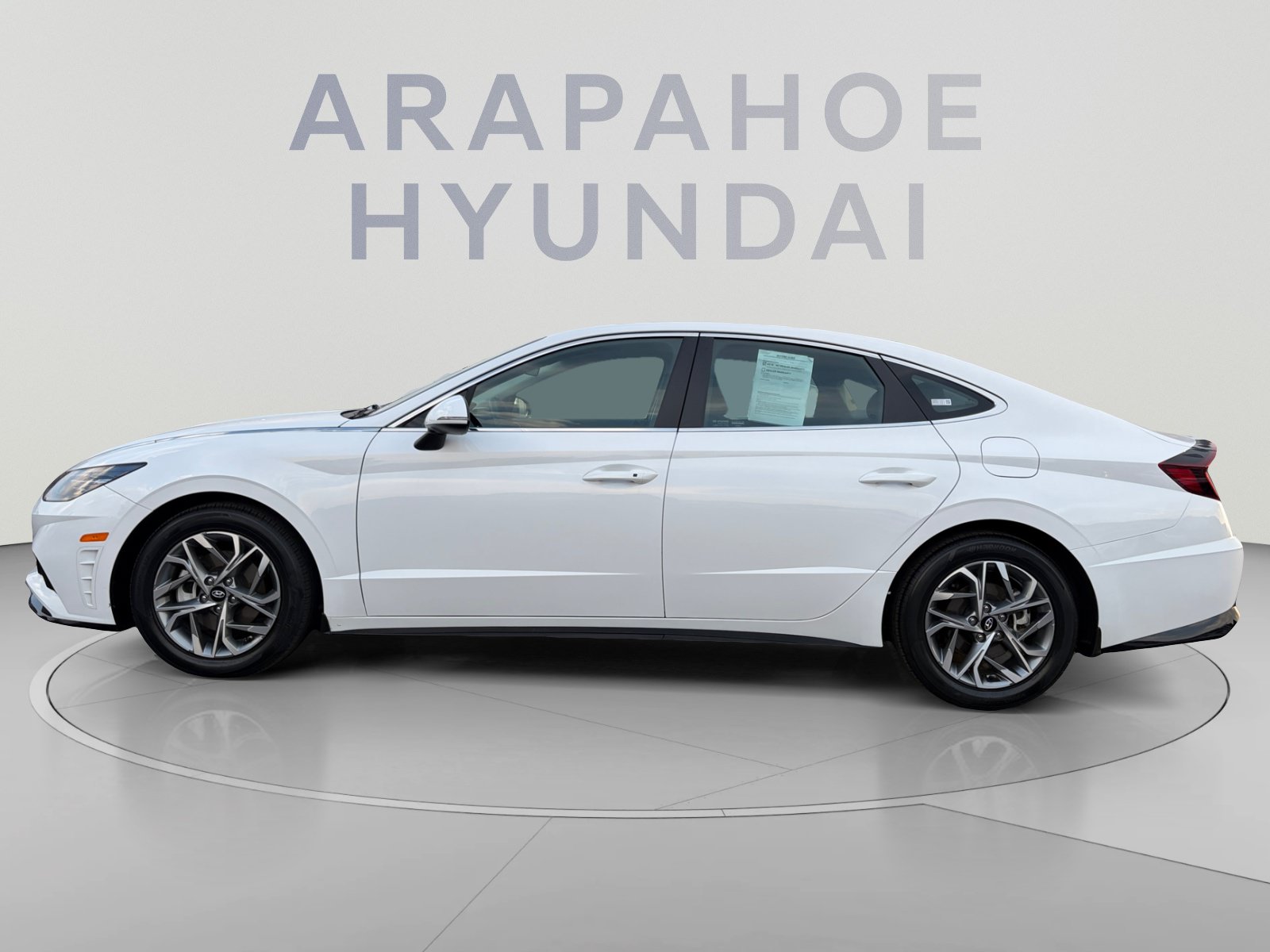 Used 2023 Hyundai Sonata SEL FWD image 2