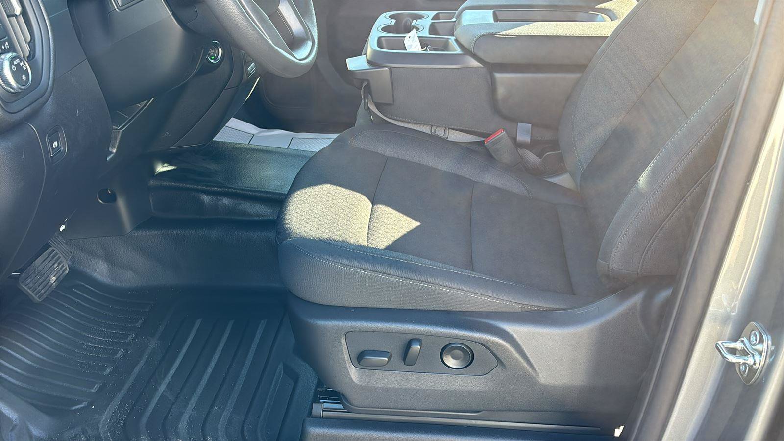 New 2026 GMC Sierra 1500 Pro w/ Pro Value Package AWD/4WD image 14
