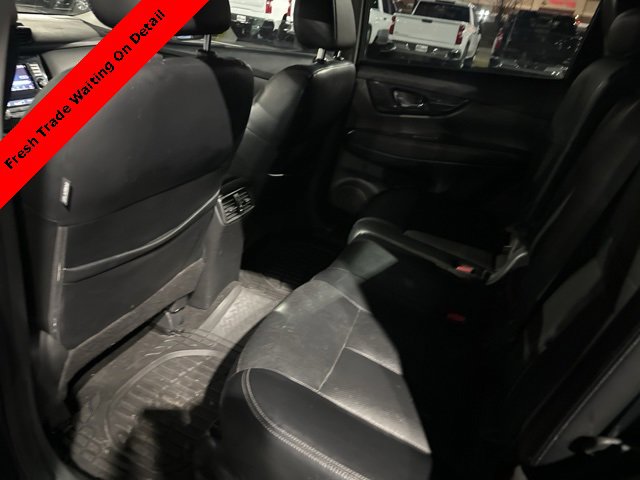 Used 2018 Nissan Rogue SL image 5