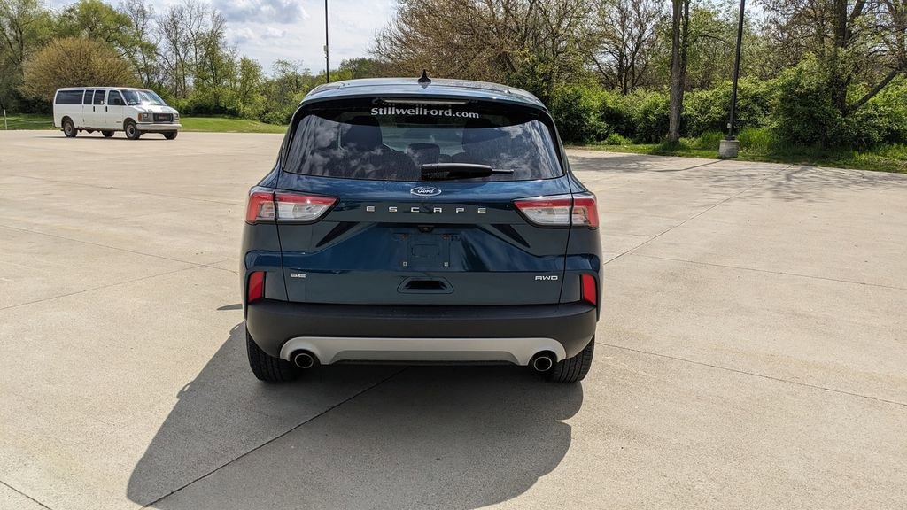 Used 2020 Ford Escape SE AWD/4WD image 4
