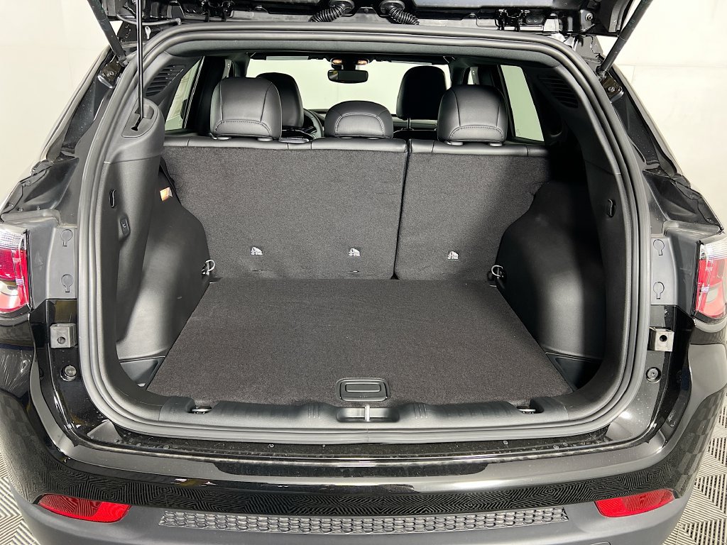 New 2026 Jeep Compass Latitude AWD/4WD image 26