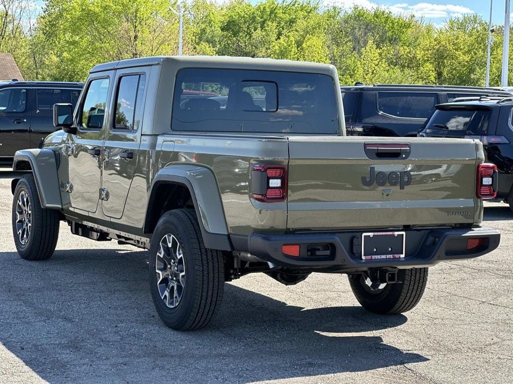 New 2026 Jeep Gladiator Sport AWD/4WD image 4