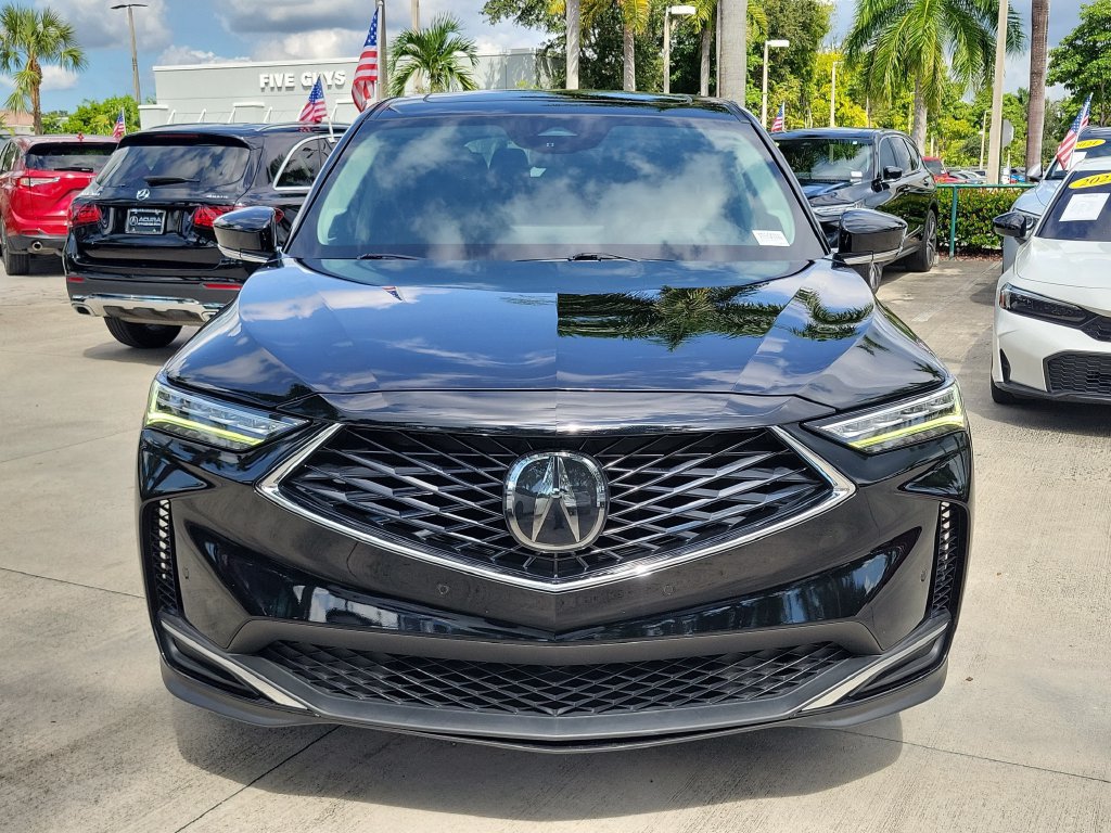 Used 2025 Acura MDX w/ Technology Package FWD image 2