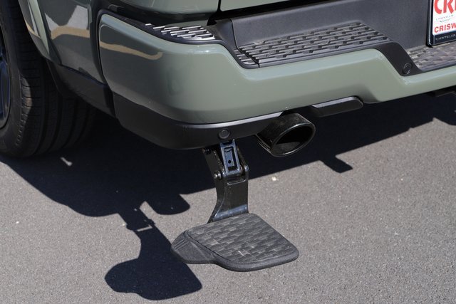 New 2026 RAM 1500 Laramie w/ Night Edition image 9