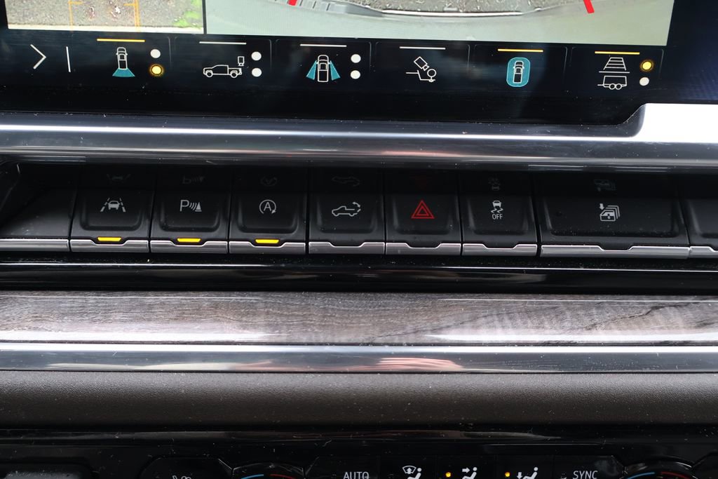 Used 2023 Chevrolet Silverado 1500 LTZ w/ LTZ Premium Package image 27