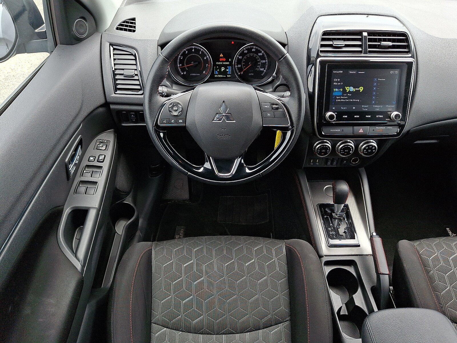 Used 2022 Mitsubishi Outlander Sport LE FWD image 10