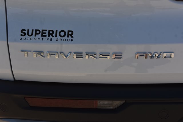 New 2026 Chevrolet Traverse LT w/ Driver Confidence Package AWD/4WD image 7