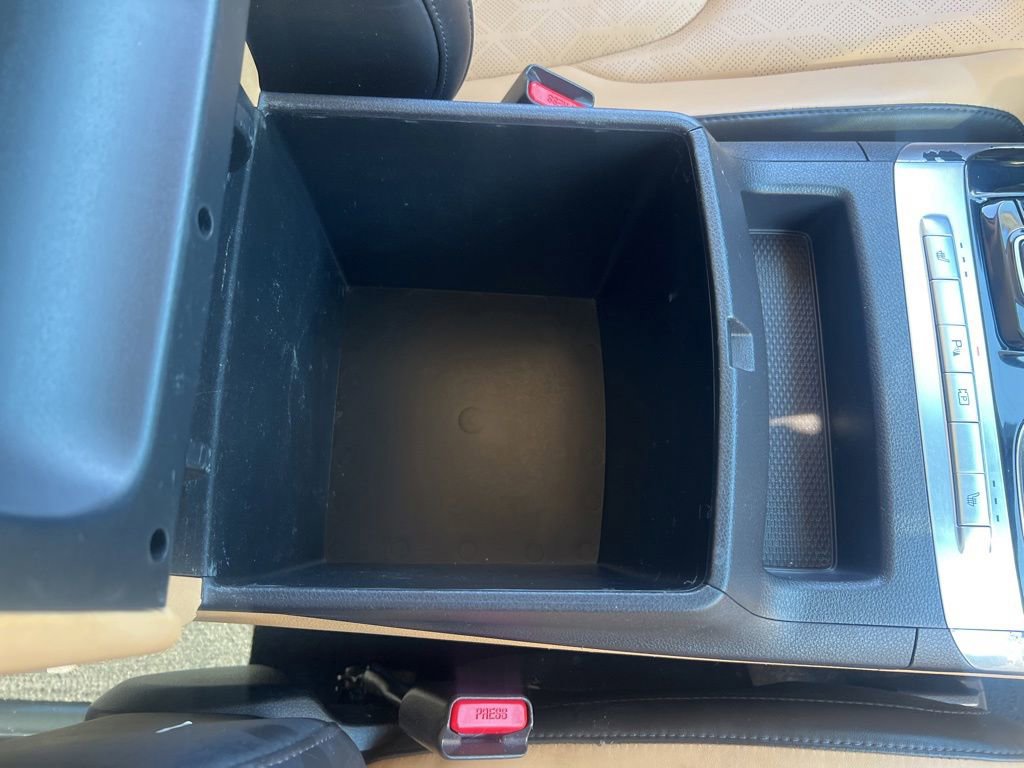 Used 2022 Kia Carnival EX FWD image 23