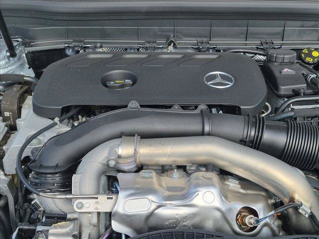 New 2026 Mercedes-Benz GLB 250 image 15