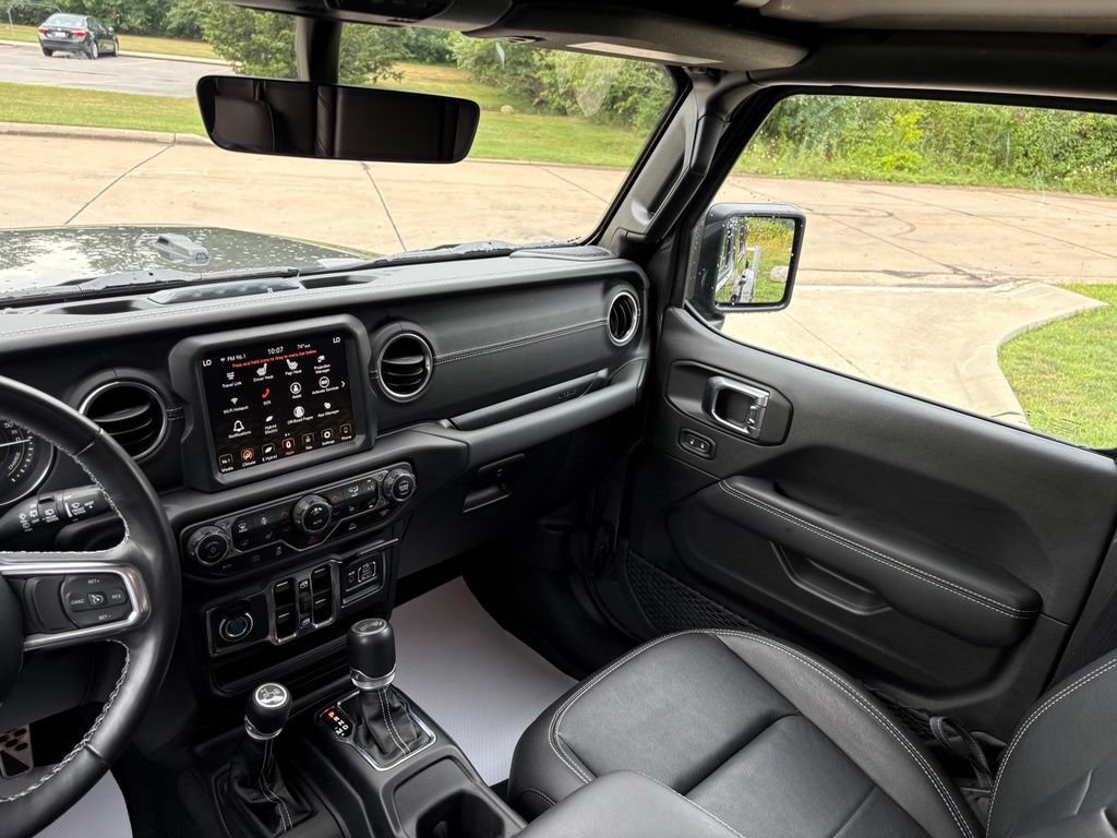 Used 2023 Jeep Wrangler Unlimited Sahara w/ Cold Weather Group AWD/4WD image 44