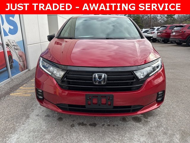 Certified 2024 Honda Odyssey Sport image 2