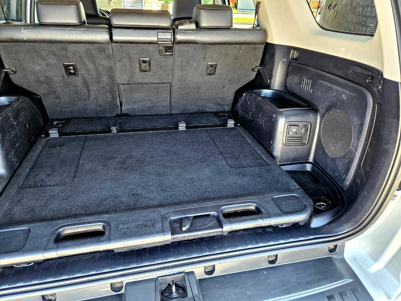 Used 2010 Toyota 4Runner Limited image 18