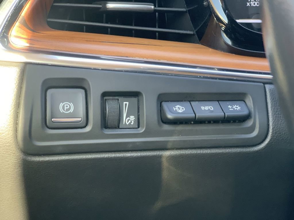 Used 2019 Cadillac XT5 Platinum AWD/4WD image 15
