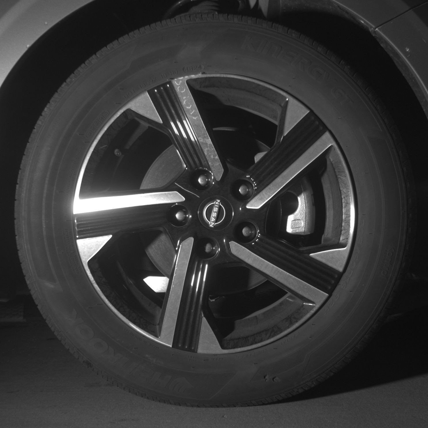 Used 2025 Nissan Sentra SV FWD image 16