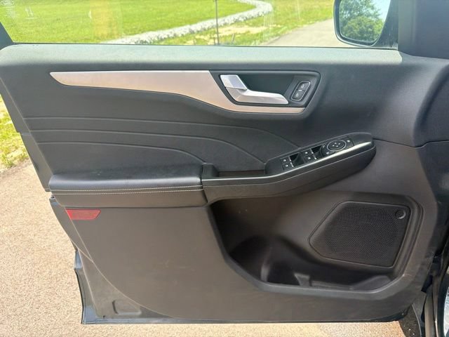 Used 2022 Ford Escape SEL AWD/4WD image 23