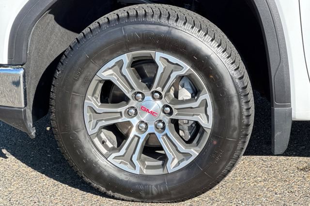 Used 2025 GMC Sierra 1500 SLT AWD/4WD image 46